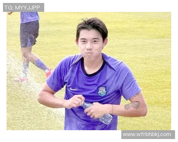 足球明星背后的故事与担当精神的传承与启示