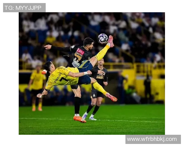 法国足球明星在曼联的影响力与历史地位分析